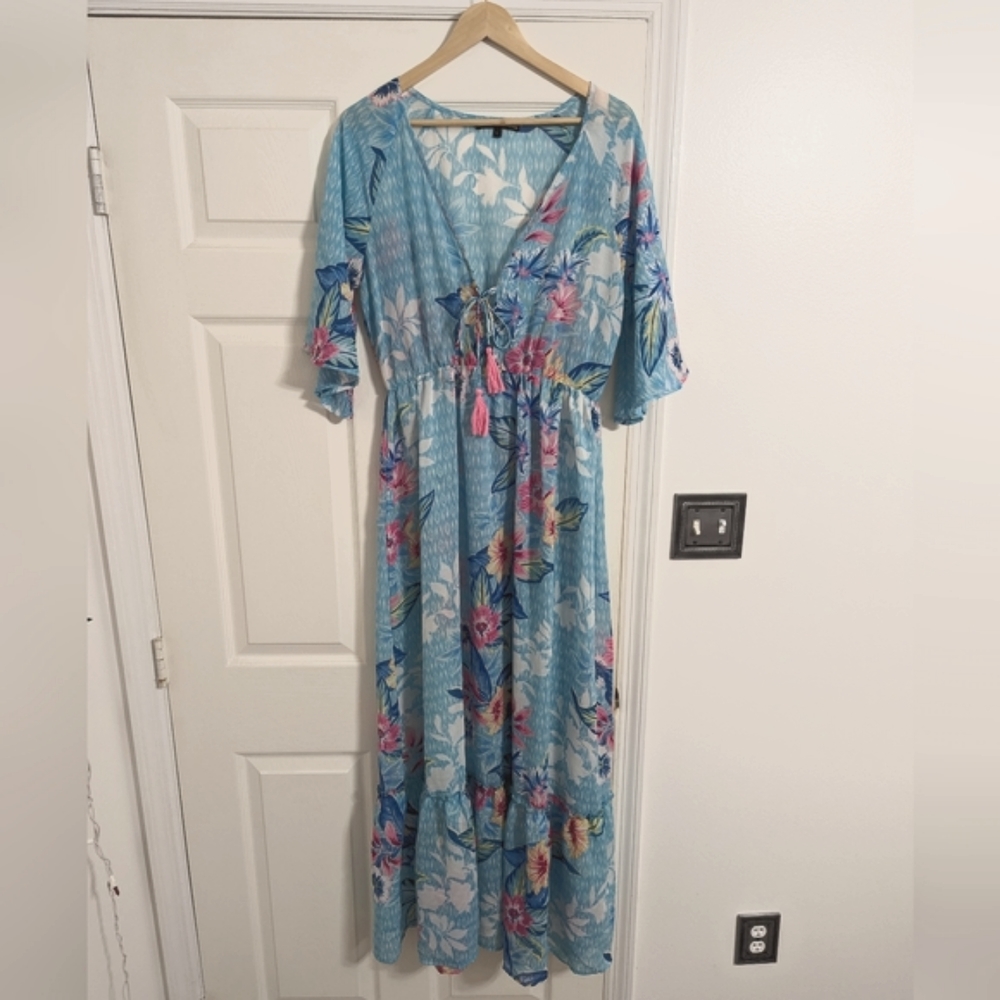 America & Beyond blue floral Hawaiian print sheer cover up dress size large